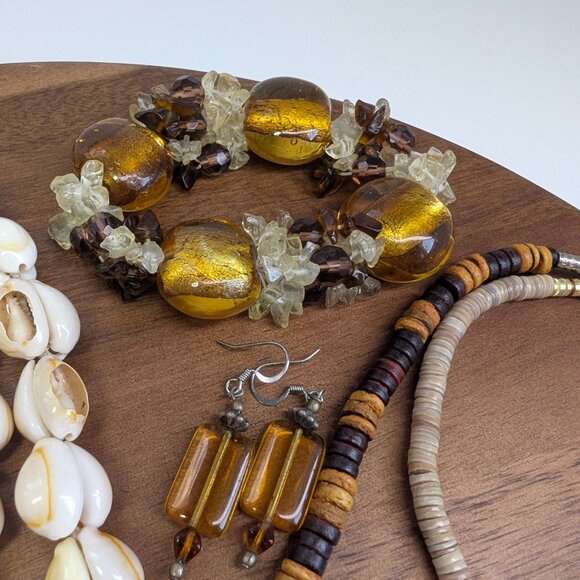 Vintage to Now Jewelry Lot - Boho Beach Neutrals - Picture 5 of 16